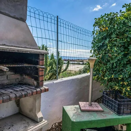 Welcoming House Near With Shared Pool Oroteanda Baja