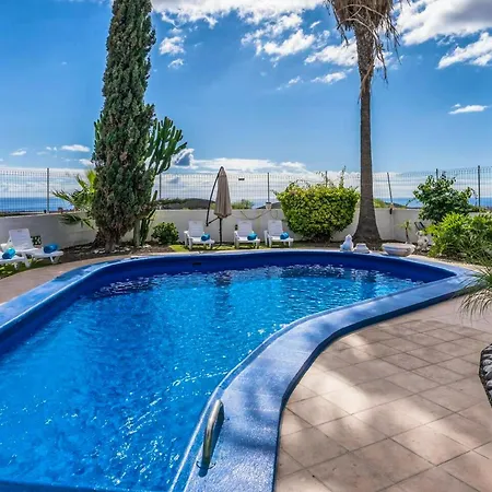 Welcoming House Near With Shared Pool Oroteanda Baja